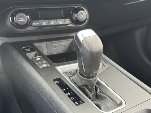 New 2026 Nissan Kicks SV FWD image 18