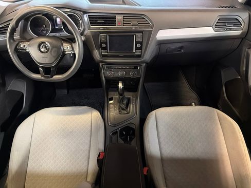 Used 2021 Volkswagen Tiguan S FWD image 25