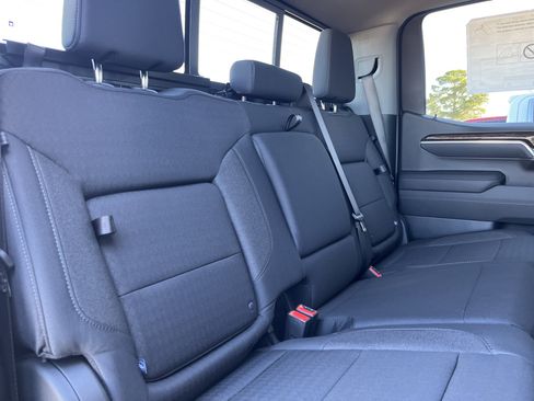 New 2026 GMC Sierra 1500 Elevation image 15