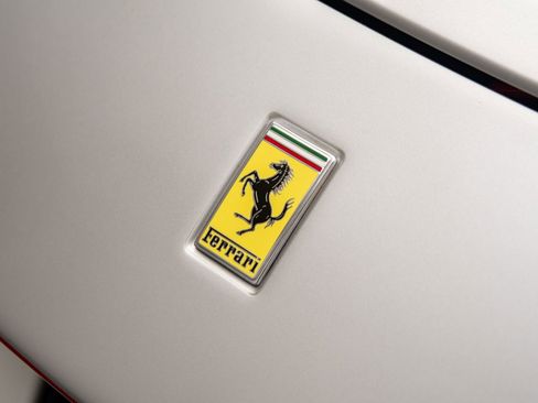 Used 2022 Ferrari SF90 Spider AWD/4WD image 39
