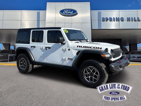 Used 2024 Jeep Wrangler Unlimited Rubicon w/ Technology Group AWD/4WD image 1