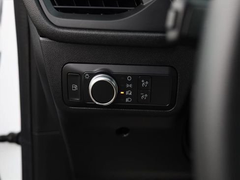 Used 2021 Ford Escape SE image 16