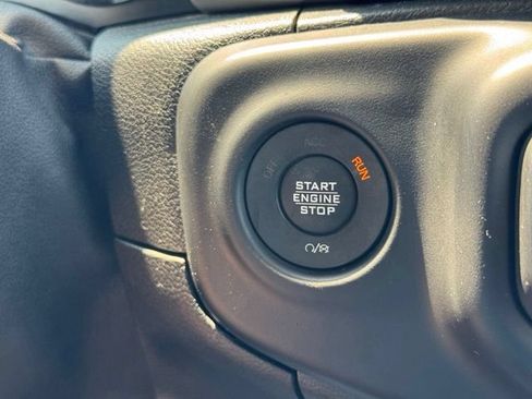 Used 2020 Jeep Wrangler Unlimited Sport S AWD/4WD image 35