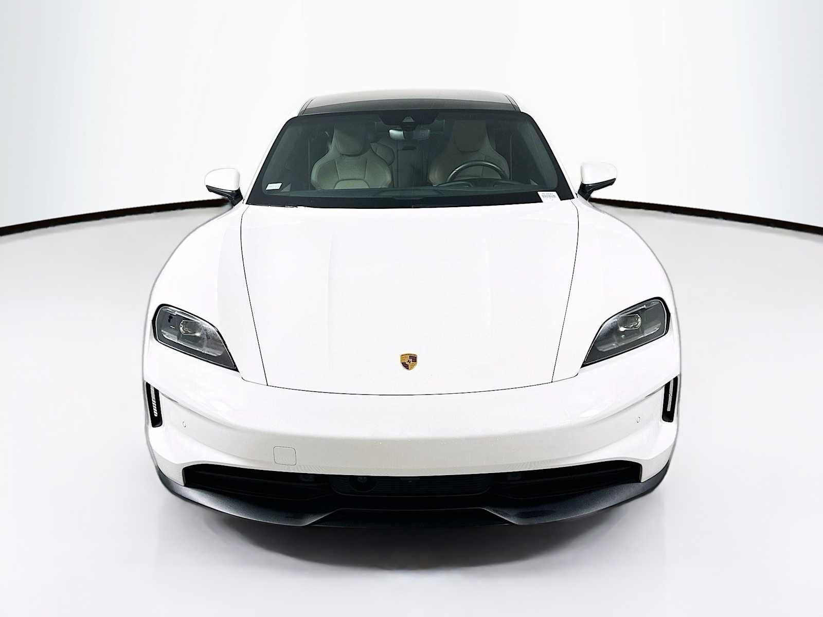 Used 2025 Porsche Taycan RWD image 6