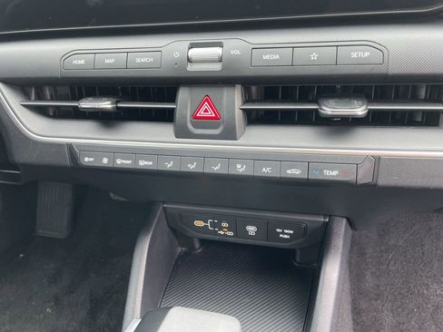 Certified 2025 Kia K4 FWD image 26