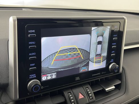 Used 2020 Toyota RAV4 Limited image 31