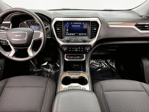 Used 2023 GMC Acadia SLE w/ Driver Convenience Package image 16