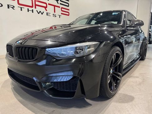 Used 2018 BMW M3 RWD image 2