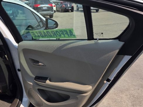 Used 2015 Chevrolet Volt image 14