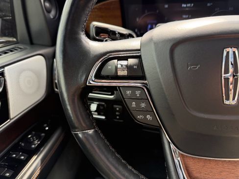 Used 2022 Lincoln Navigator L Black Label image 36