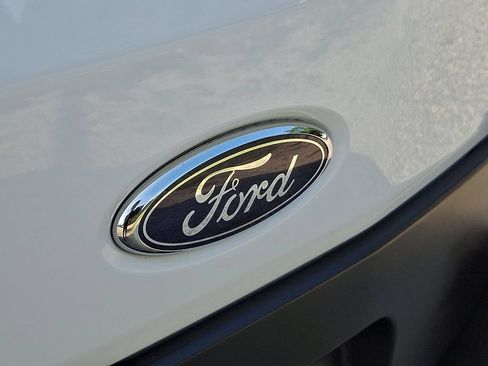Used 2023 Ford Transit 350 XL RWD image 11