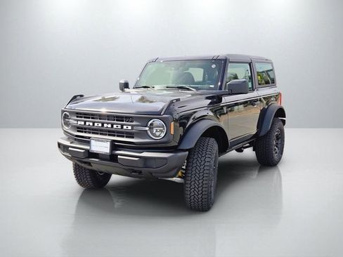 New 2026 Ford Bronco 2-Door AWD/4WD image 8