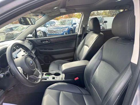 Used 2018 Subaru Outback 3.6R Limited image 13