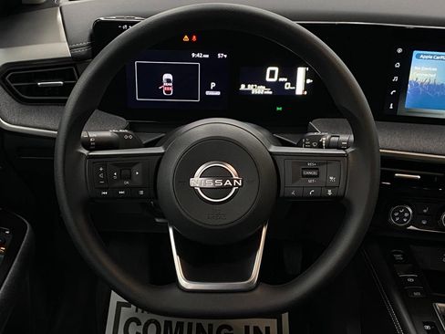 Certified 2025 Nissan Kicks SV w/ SV Premium Package AWD/4WD image 13