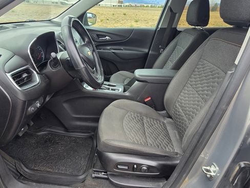 Used 2018 Chevrolet Equinox LT image 12