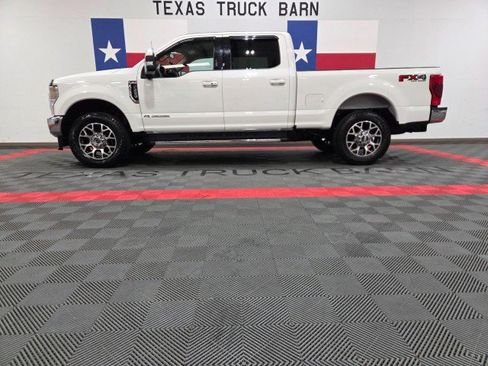 Used 2021 Ford F250 Lariat w/ Lariat Ultimate Package AWD/4WD image 1