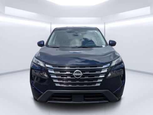 Used 2024 Nissan Rogue SV FWD image 8