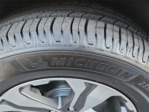 Used 2020 Honda CR-V LX image 13