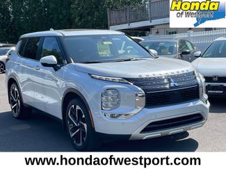 Used 2024 Mitsubishi Outlander SE AWD/4WD video 1