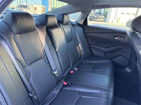 Used 2024 Honda Accord EX image 9