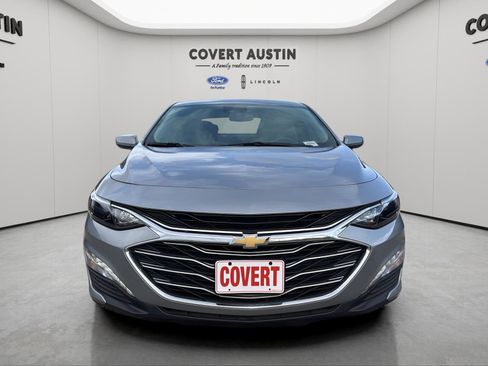 Used 2025 Chevrolet Malibu LT image 8