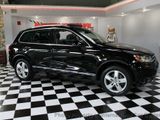 Used 2011 Volkswagen Touareg Sport image 2