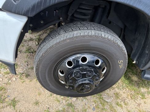 Used 2022 RAM 3500 Laramie w/ Night Edition AWD/4WD image 5