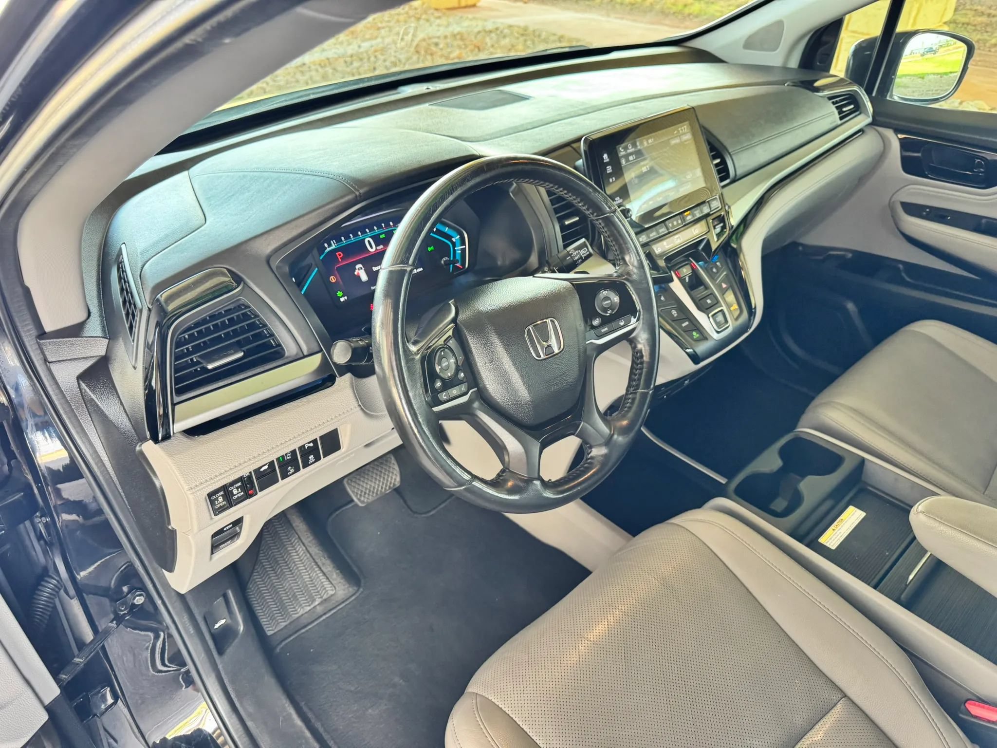 Used 2019 Honda Odyssey Elite image 10