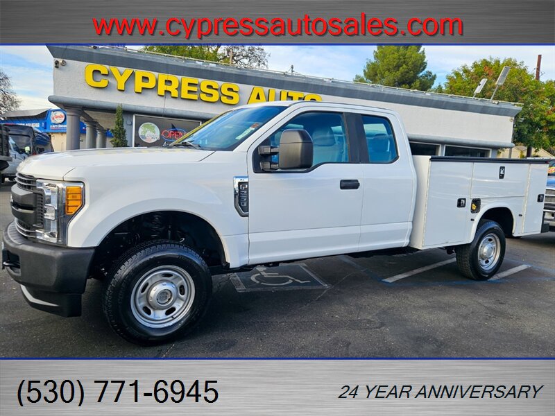 Used 2017 Ford F250 XL AWD/4WD image 1