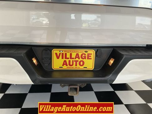 Used 2016 Ford F150 Platinum w/ Equipment Group 701A Luxury AWD/4WD image 30