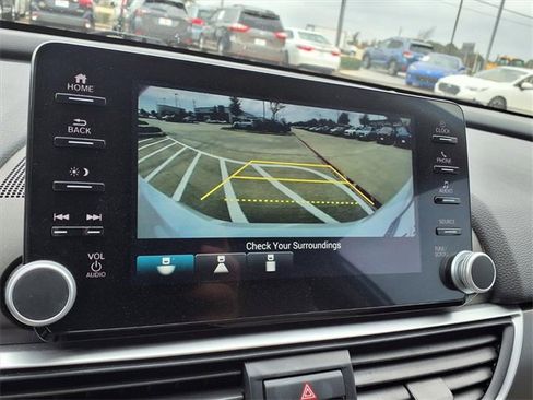 Used 2022 Honda Accord LX image 15