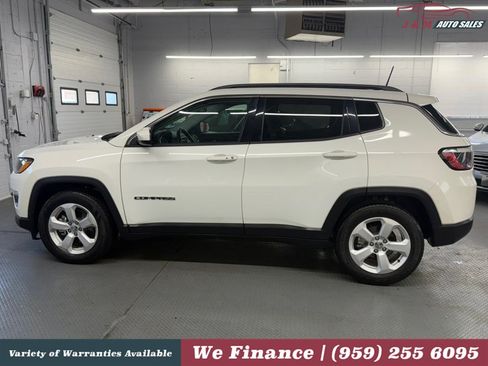 Used 2021 Jeep Compass Latitude w/ Convenience Group FWD image 12