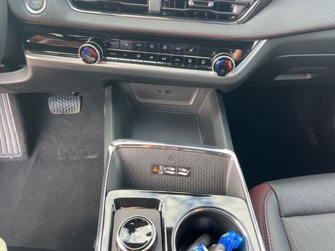 New 2026 Chevrolet Equinox RS image 32