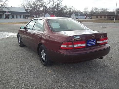 Used 2000 Lexus ES 330 w/ Lexus Value Pkg FWD image 5