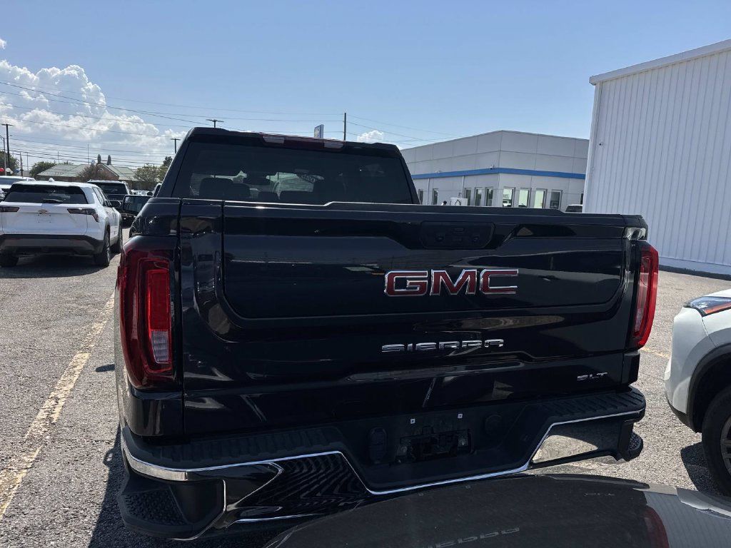 Used 2025 GMC Sierra 1500 SLT RWD image 12