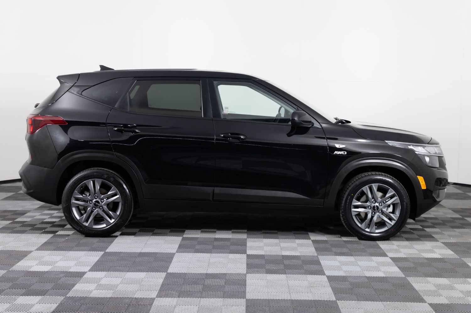 Used 2022 Kia Seltos LX AWD/4WD image 9