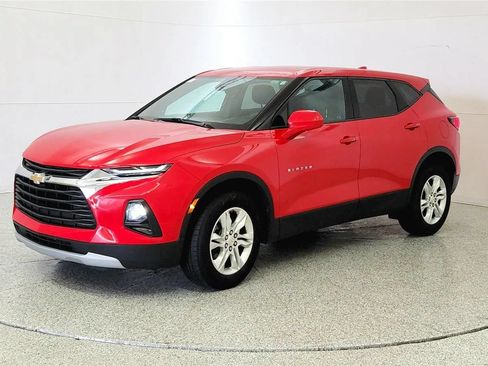 Used 2021 Chevrolet Blazer LT FWD image 3