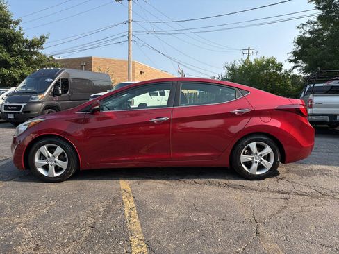 Used 2015 Hyundai Elantra Limited FWD image 4