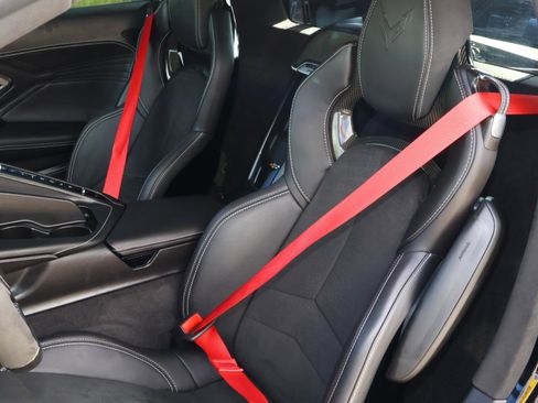 Used 2023 Chevrolet Corvette Z06 image 13