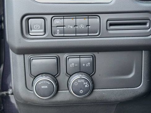 Used 2023 Chevrolet Tahoe LT RWD image 36