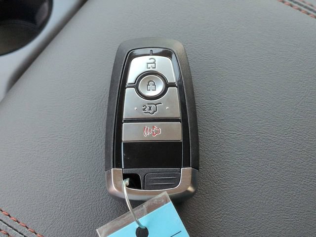 New 2026 Ford Explorer Active RWD image 27