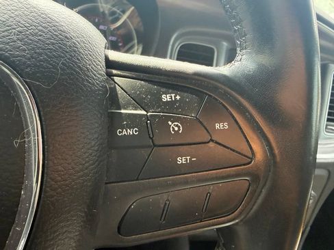 Used 2021 Dodge Charger SXT RWD image 15