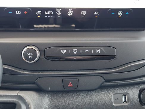 New 2026 Ford Transit 350 148 High Roof AWD image 18