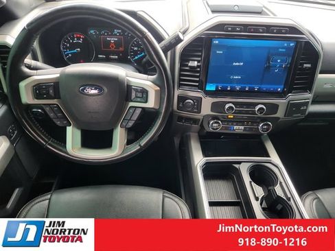 Used 2022 Ford F350 Lariat w/ Tremor Off-Road Package AWD/4WD image 27