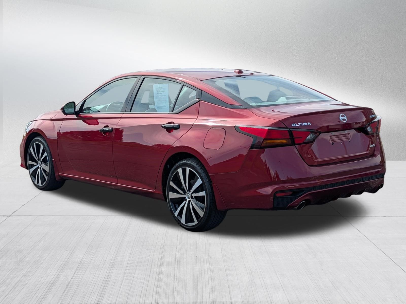 Used 2020 Nissan Altima 2.5 Platinum AWD/4WD image 5