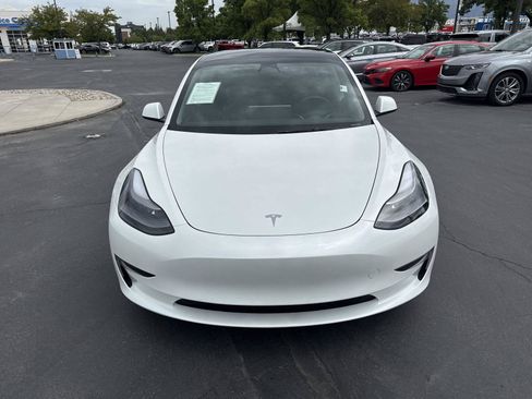 Used 2023 Tesla Model 3 Standard Range RWD image 2