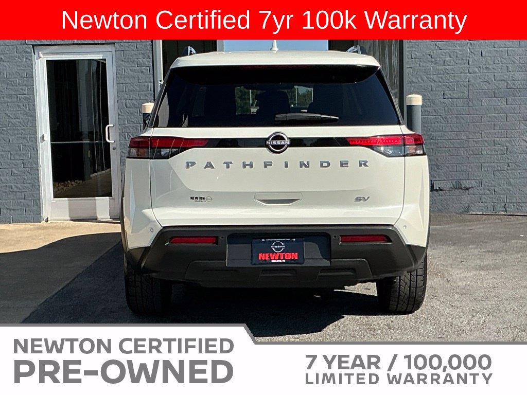 Used 2024 Nissan Pathfinder SV FWD image 5