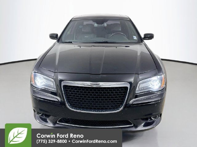 Used 2012 Chrysler 300 SRT8 w/ 19-Premium Speaker Group RWD image 2