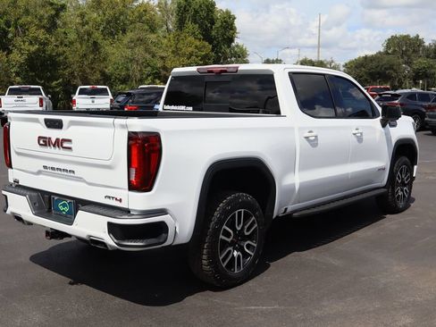 Certified 2024 GMC Sierra 1500 AT4 w/ Technology Package AWD/4WD image 9