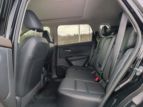 Used 2023 Nissan Rogue SL AWD/4WD image 15